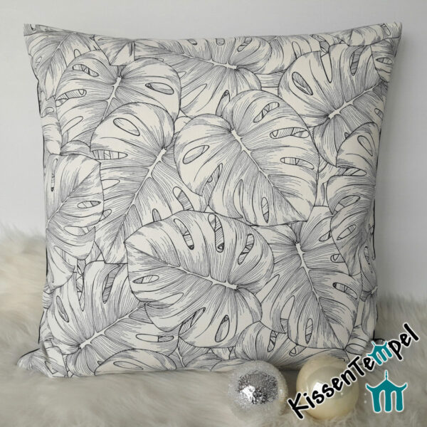 DekoKissen >Black Leaves< 60x60 cm, Kissenbezug, schwarze Blätter auf weißem Hintergrund
