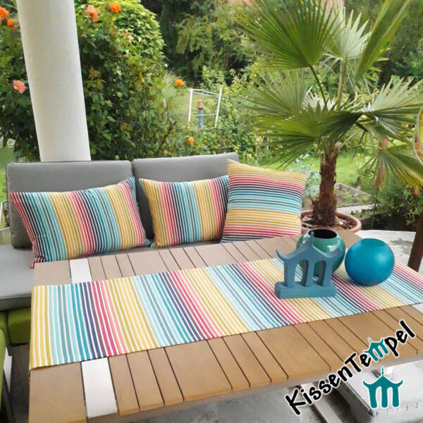 Outdoor Kissen & Tischläufer >Rainbow< UV-beständig, wasser- und schmutzabweisend, Streifen in Regenbogenfarben