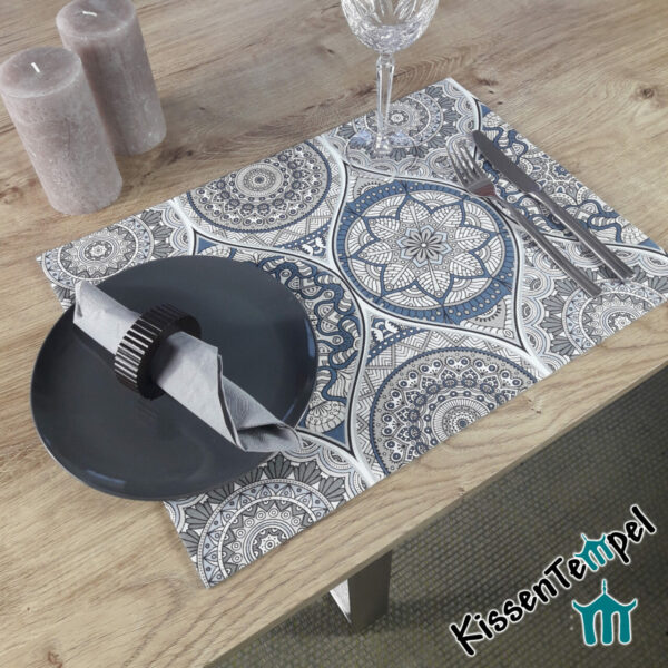 Orientalisches Tischset >Marrakesch< grau, rauchblau, Mandalas, Boho-Style