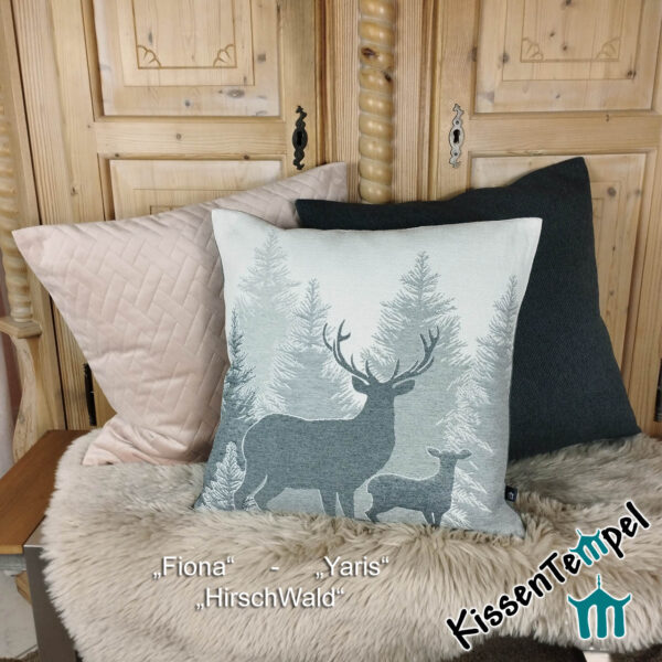 Grauer Landhaus-KissenBezug "HirschWald" 45x45 cm aus hochwertigem Gobelinstoff, majestätischer Hirsch im TannenWald – Bild 10