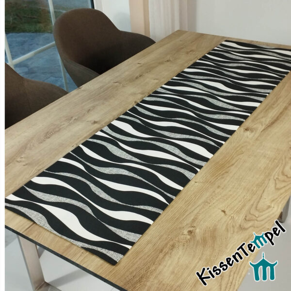 Moderner TischLäufer "Savanne", Zebra-Design in schwarz/weiß stilvoll, elegant, modern